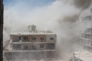 Bombardament al-regimului în Daraya. Fotografie cedată de Consiliul Local din Daraya.